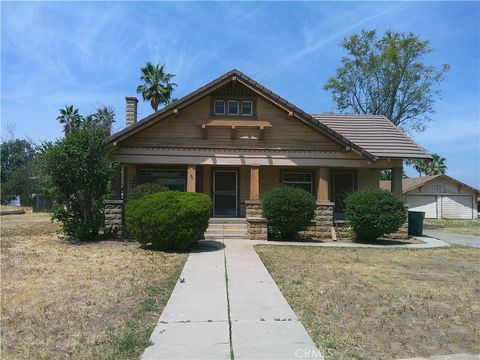 Photo of 4500 Highland Place, Riverside, CA 92506 (MLS # IV26076289)