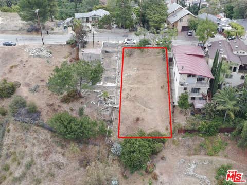 Photo of 9467 Reverie Road, Tujunga, CA 91042 (MLS # 26856511)