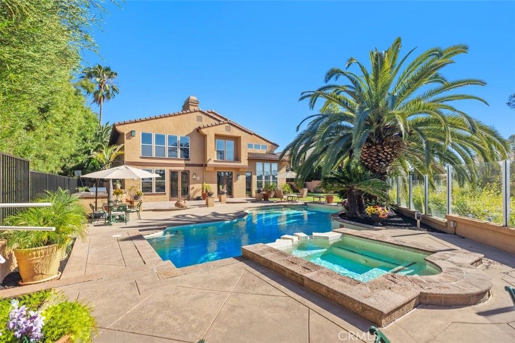 Photo of 2 Salermo, Laguna Niguel, CA 92677 (MLS # OC26057260)