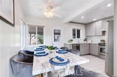 Photo of 6171 Cleon, North Hollywood, CA 91606 (MLS # DW26070009)