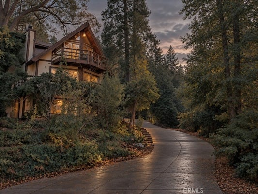 433 GOLF COURSE RD, LAKE ARROWHEAD, CA 92352 - Image 13db95207292e186bf76b8bc5ddeaede/422833739