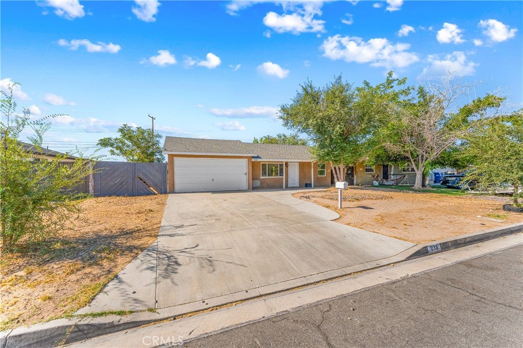 232 E Avenue P5
