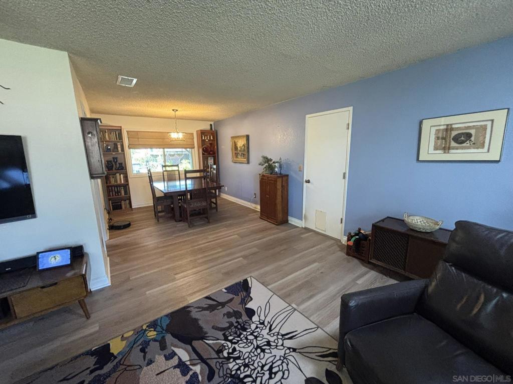 Ramona - Residential