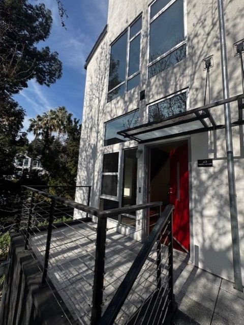 Photo of 42 42 Iron Horse Ln Ln, Walnut Creek, CA 94597 (MLS # 41122728)