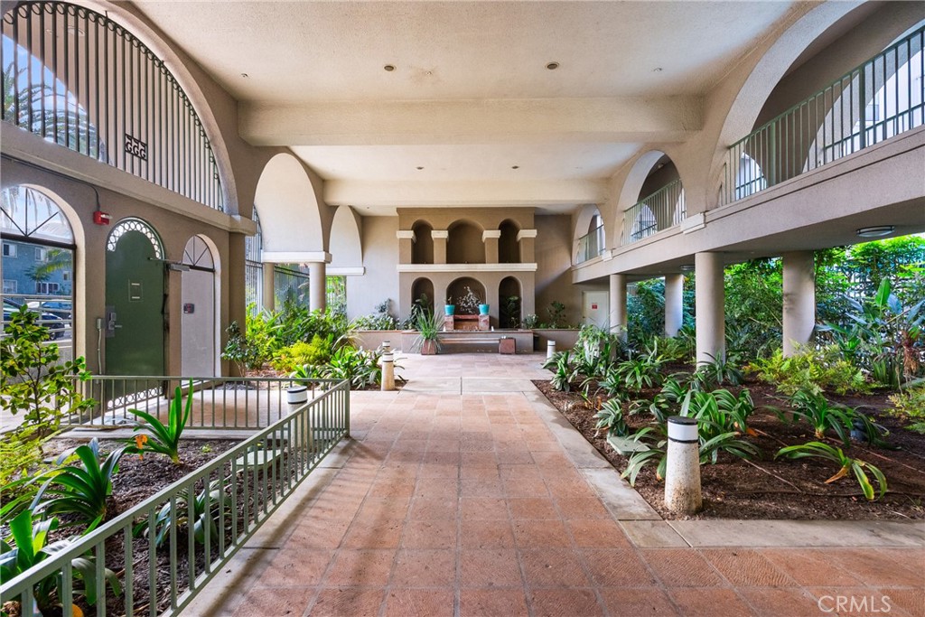 Downtown (DT) - Residential