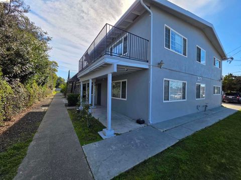Photo of 257 Poplar Ave Ave, Hayward, CA 94541 (MLS # 41125126)