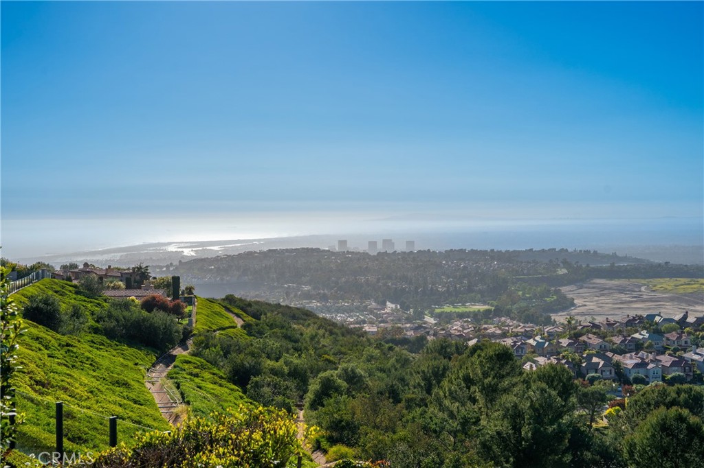 7 Ocean Heights Drive