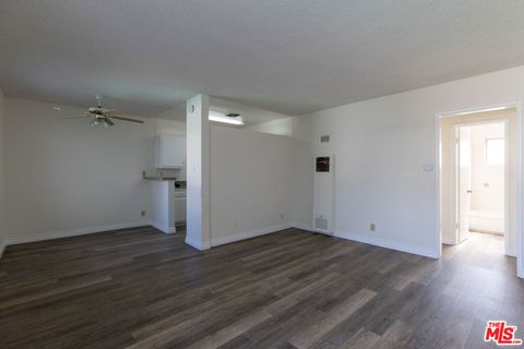 Photo of 1295 FEDERAL Avenue #8, Los Angeles, CA 90025 (MLS # 25575265) Photo of 1295 FEDERAL Avenue #8, Los Angeles, CA 90025 (MLS # 25575265)