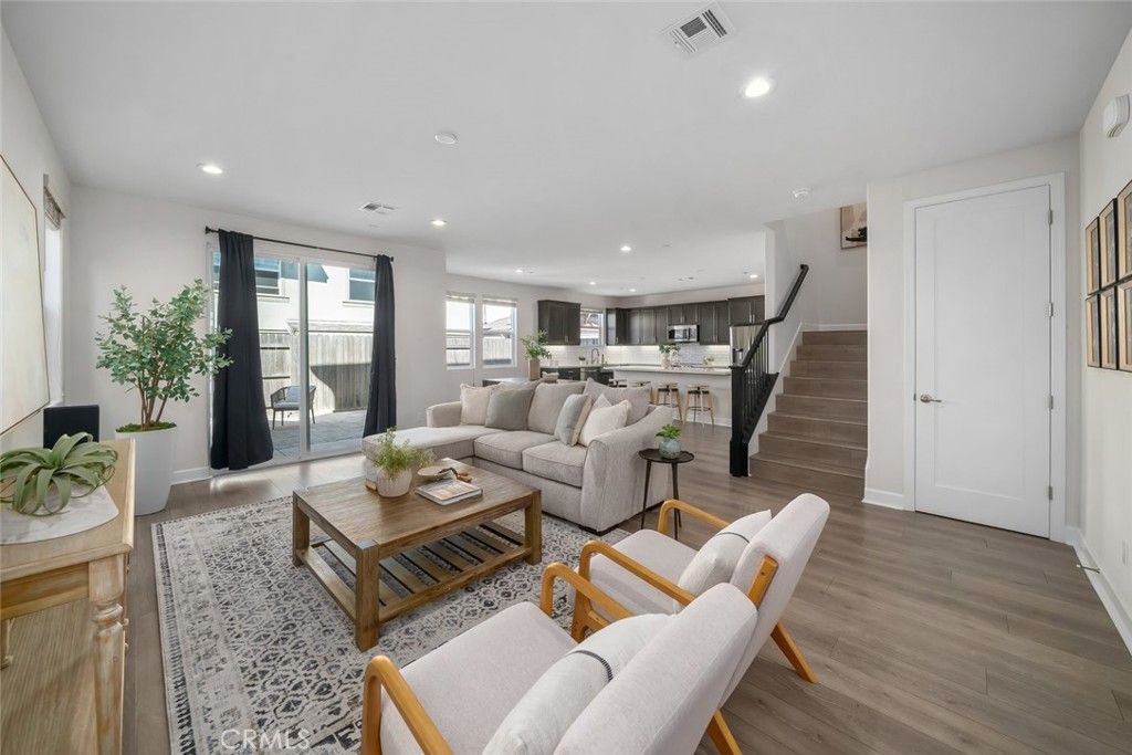 Photo of 908 Legacy Ln, San Luis Obispo, CA 93405 (MLS # SC25244640)