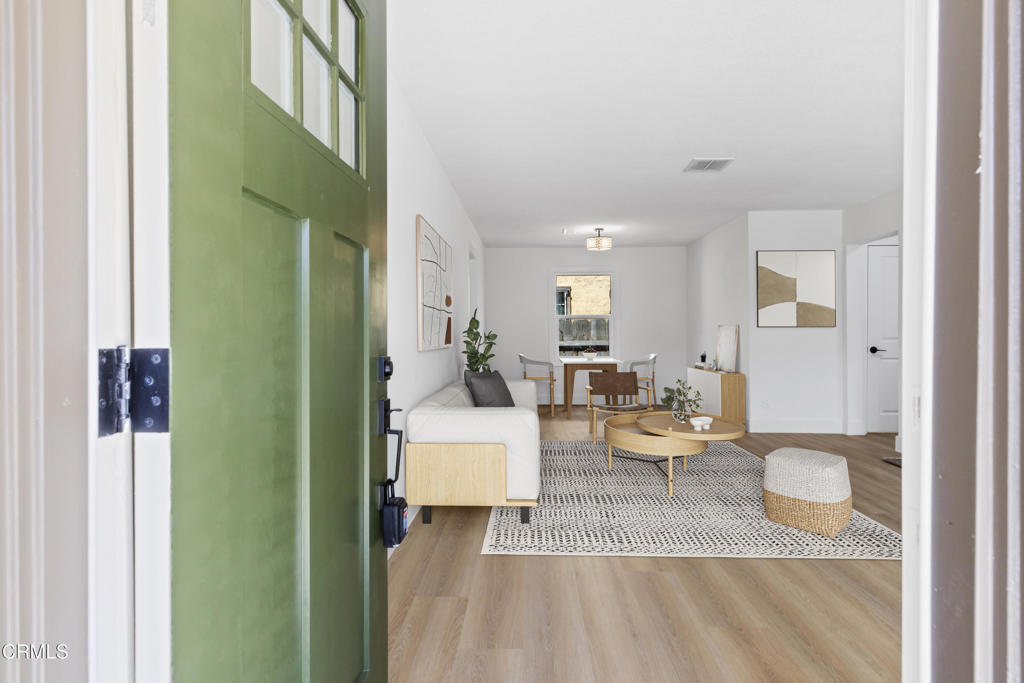 Properties 4 2121 Scribner Street