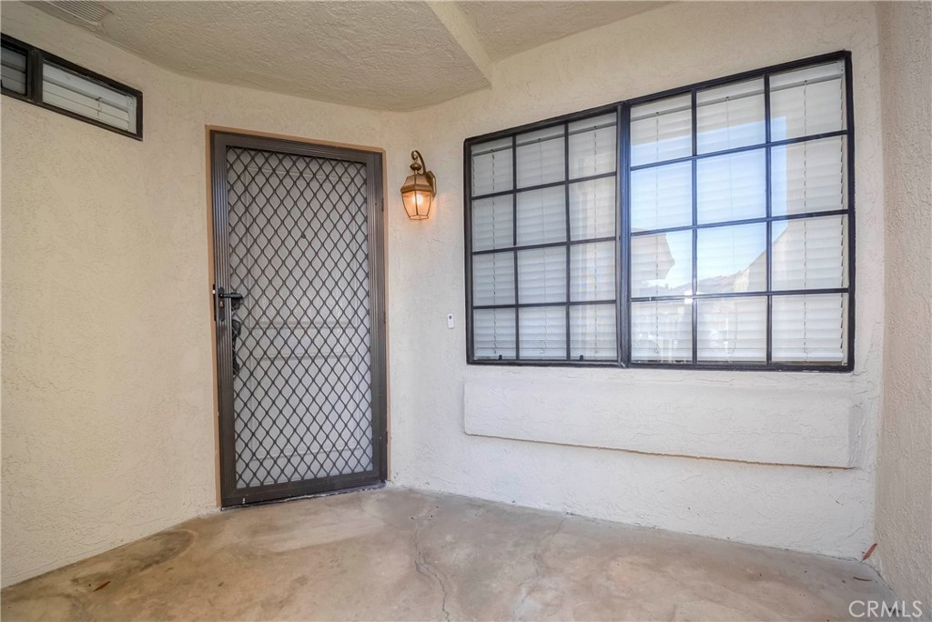 22905 Colombard Lane 5