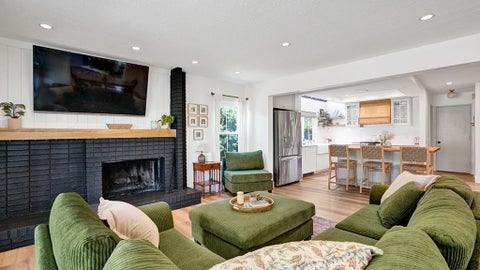 27195 Monforte Mission Viejo CA 92692
