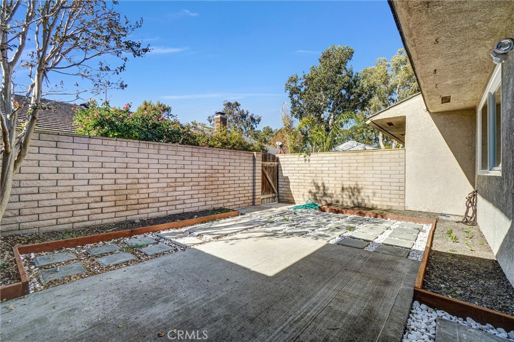 Terrace (TR) - Residential