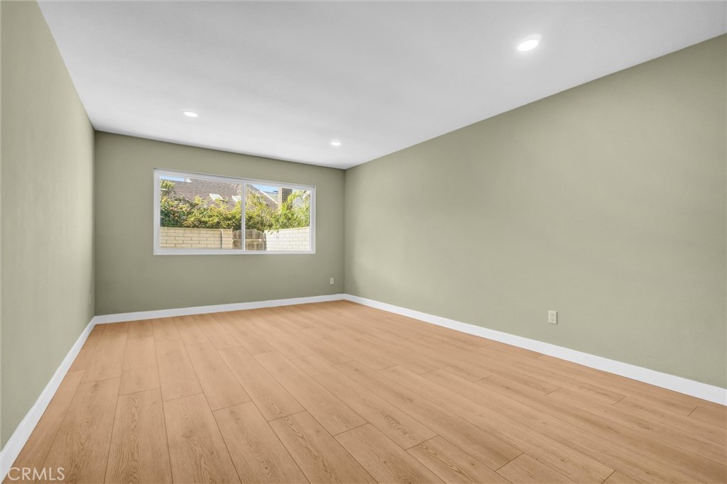 Terrace (TR) - Residential