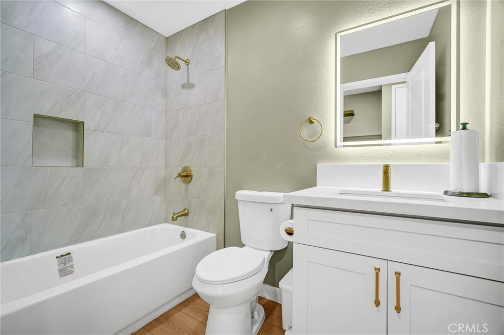 Terrace (TR) - Residential