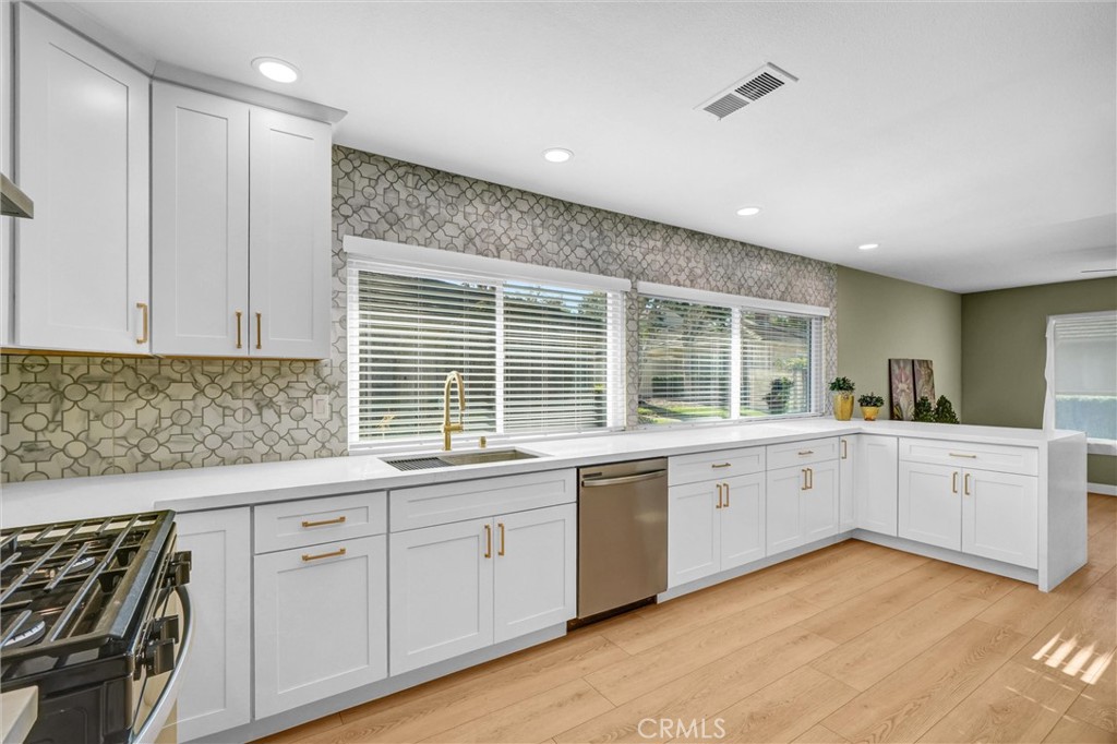 Terrace (TR) - Residential