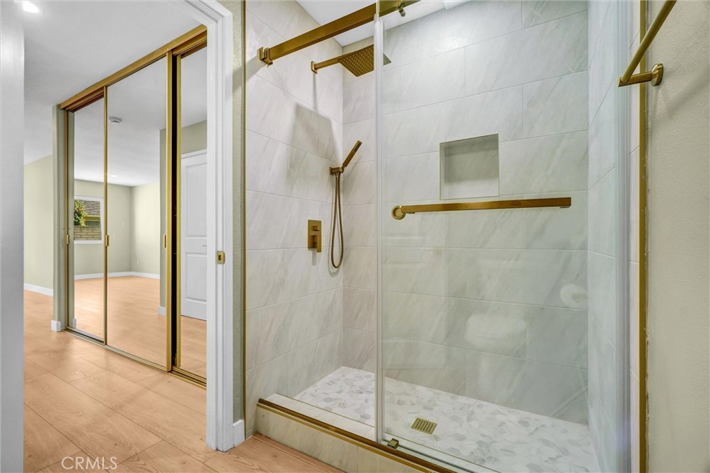 Terrace (TR) - Residential