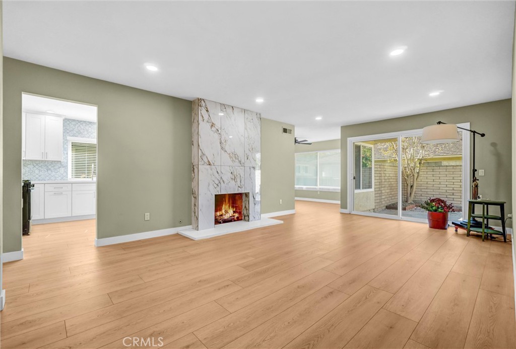 Terrace (TR) - Residential