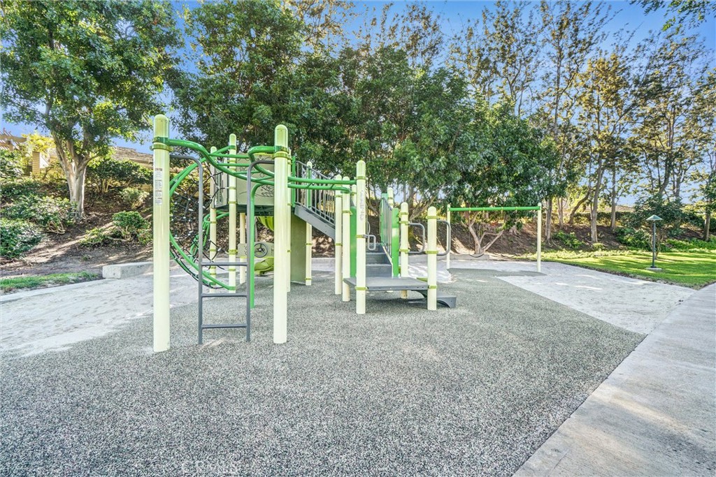 Terrace (TR) - Residential