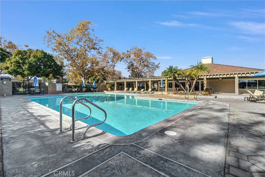 Terrace (TR) - Residential