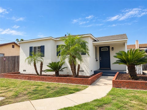 Photo of 15111 Graystone Ave AVE, Norwalk, CA 90650 (MLS # PW26220829)