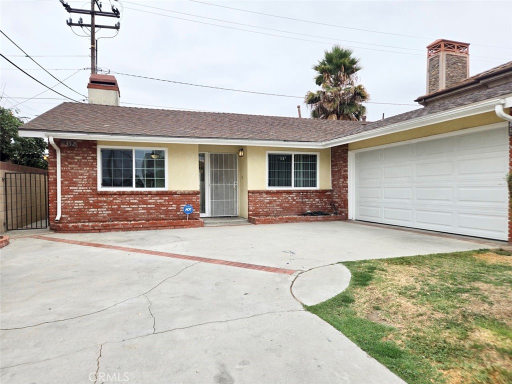 TENANT PRE-SCREENDING+ PRE- QUALIFICATION REQUIRED** MOVE-IN READY CONDITION** Newley upgraded single story detached home in move-in condition(back unit of a duplex)... Nice open floor plan includes-spacious 3 bedrooms with ceiling fans, ,2 full baths(remodeled), approx,1350sf. Brand New quartz counter top, stainless double sink & fixtures,refinished-painted cabinets,interior paint,- spacious large room w/gas fireplace...Bright family style kitchen with dining area...Attached 2 car garage with laundry hookups...central AC& heating... private backyard with covered patio...walking distance to local school, close to retail shops & restaurants...Rent includes gardening only- Tenant pays for all utilities ( water,trash,gas,electric,etc)