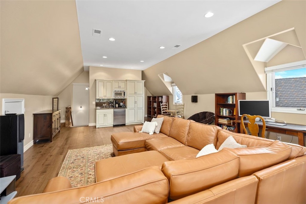 West Cliff (WC) - Residential