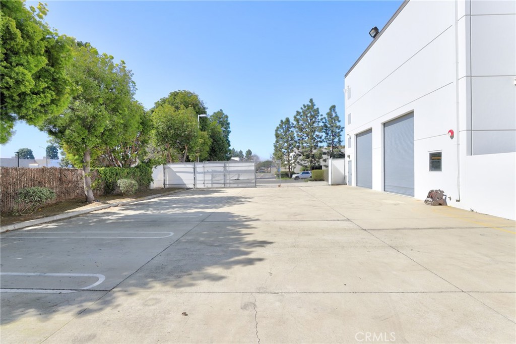15262 Connector Lane