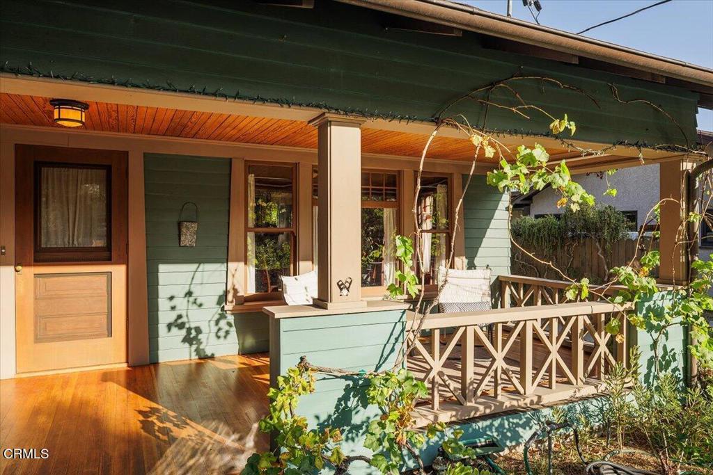 822 Mar Vista Avenue