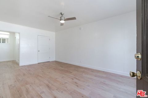 Photo of 1624 S St Andrews Place #1626, Los Angeles, CA 90019 (MLS # 26635781)