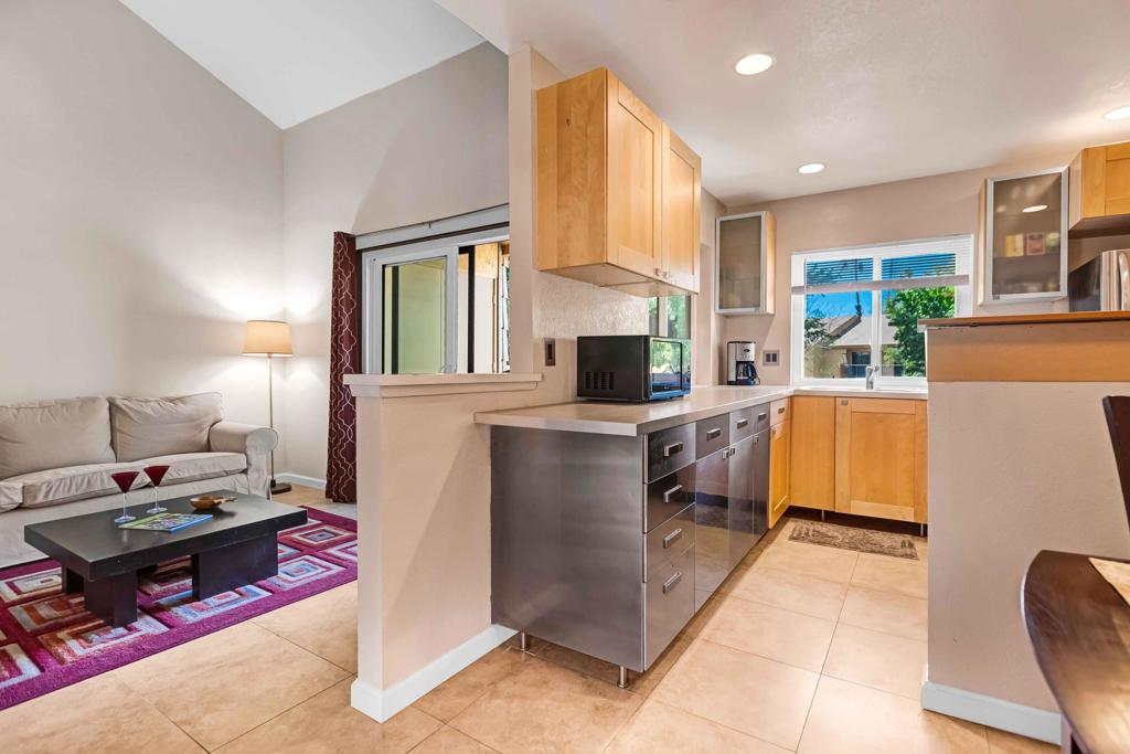 48255 Monroe 15