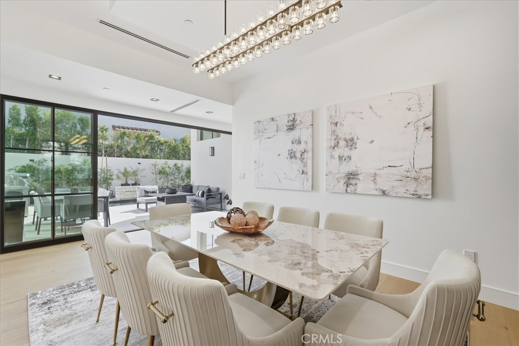 2532 Via Sanchez