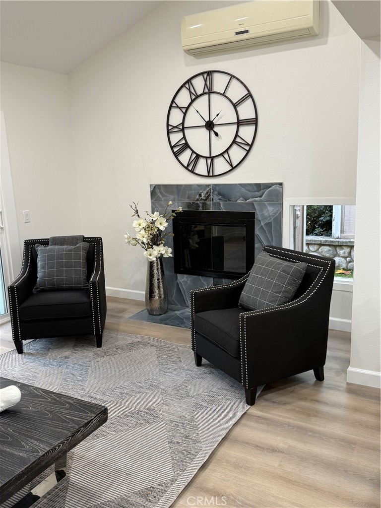 23551 Avenida La Caza 129