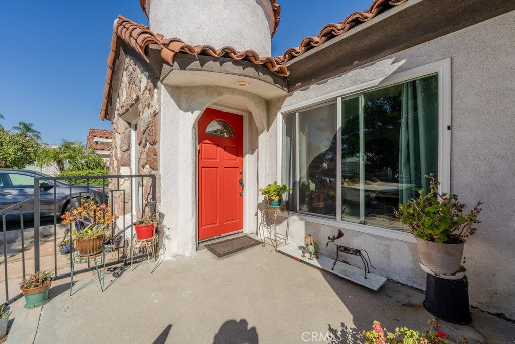 1539 W 94th Place