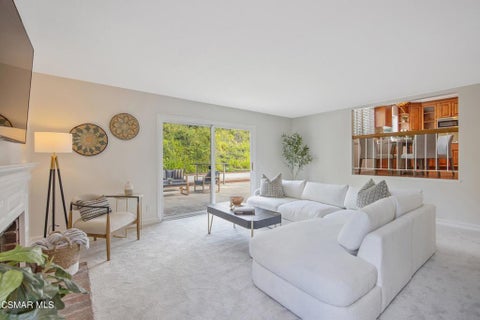 Tiny photo for 1043 Chatham Court, Thousand Oaks, CA 91360 (MLS # 226005108)