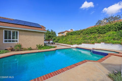 Tiny photo for 1043 Chatham Court, Thousand Oaks, CA 91360 (MLS # 226005108)