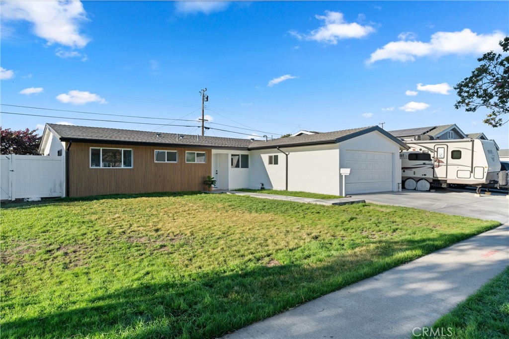 8591 Greenleaf Avenue