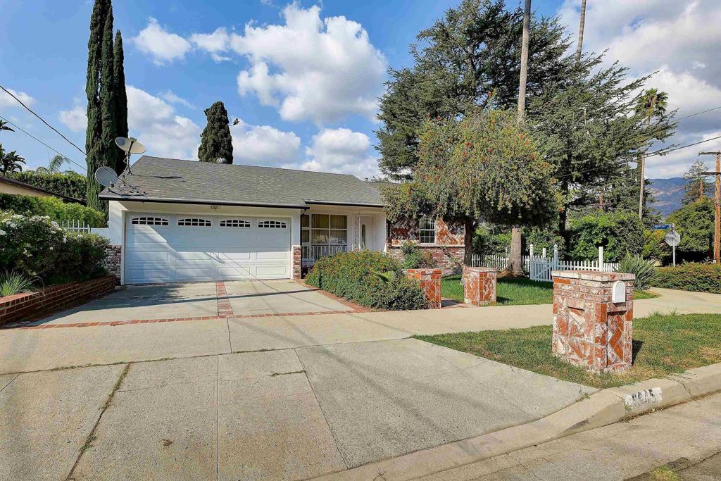 This charming and elegant 2 bd single story house is located in a prestige neighborhood of Sunland. It is a very bright and light home with a great open floor plan. It has an expensive and large lot size. Buyer can extend the property or build an ADU in the backyard. This house located on corner lot that wraps around the property. Property has tons of privacy and a great curb appeal. It also offers a sunroom that you can use for your work space or as a guest corner. It offers two car garage. The backyard has many fruit trees. It is close to shops and easy access to freeway.