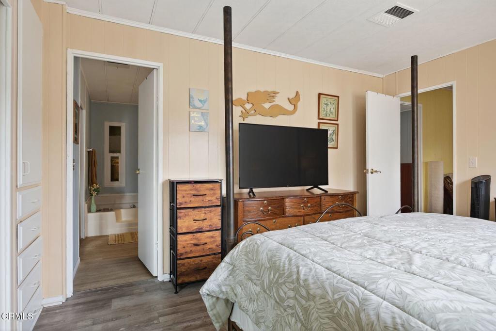 Oxnard Shores MHP - 030701 - Manufactured In Park