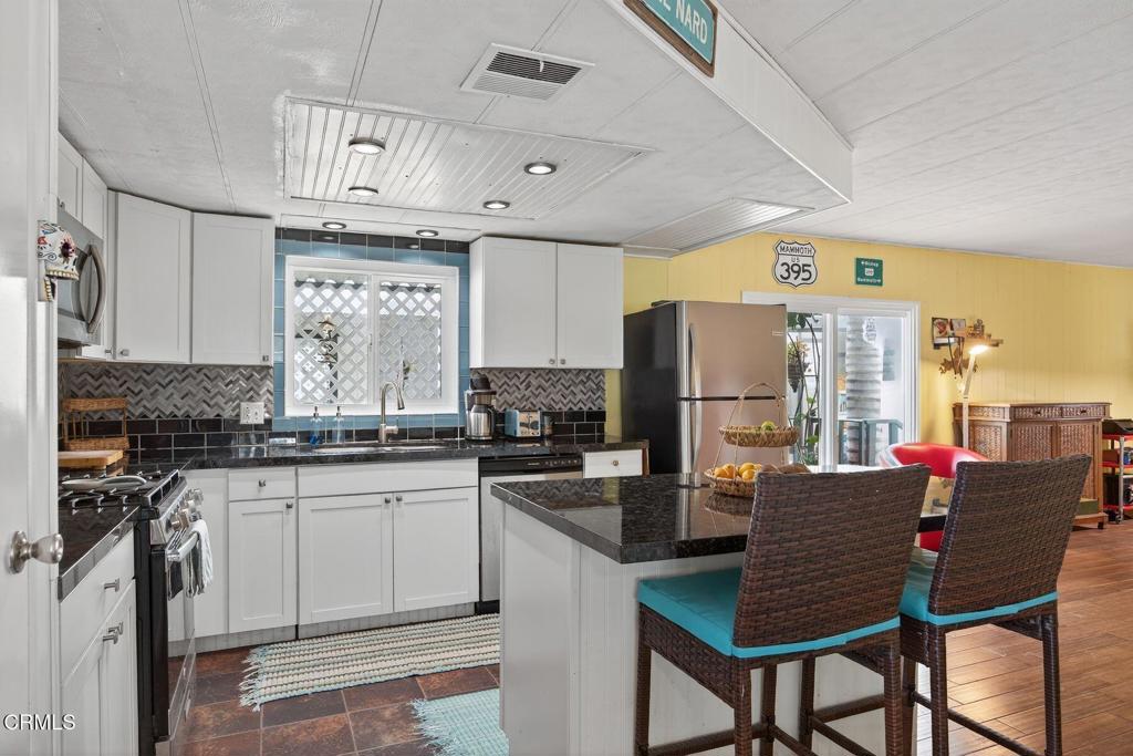 Oxnard Shores MHP - 030701 - Manufactured In Park