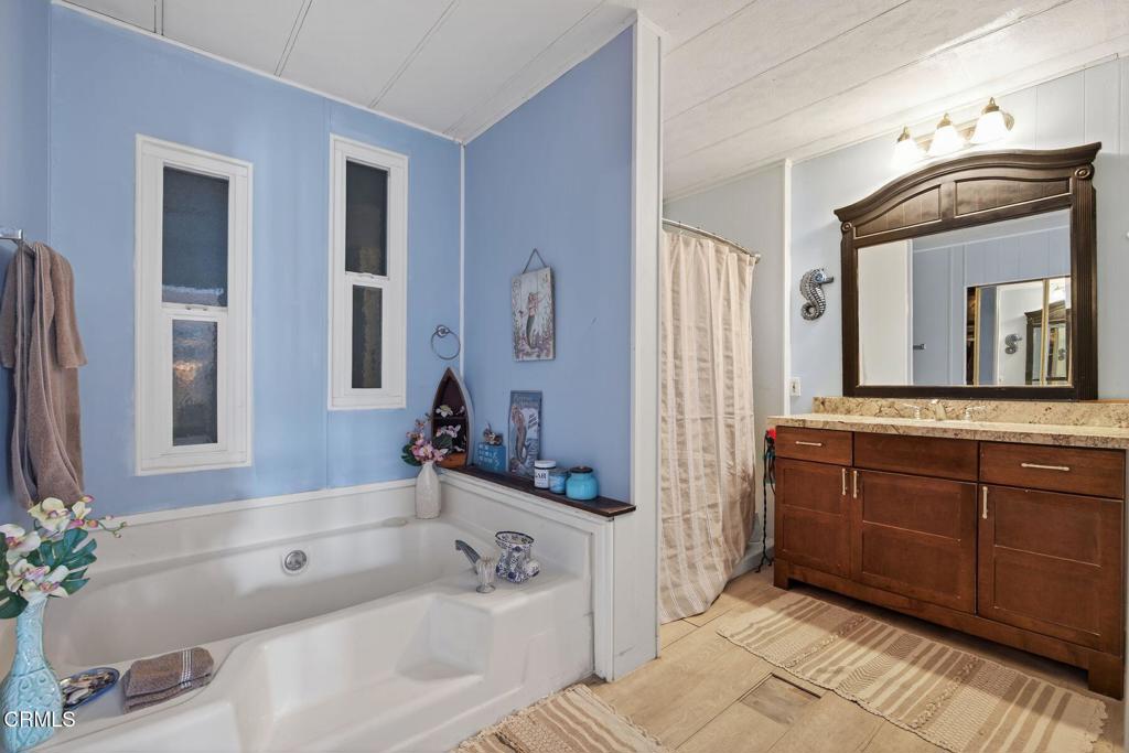 Oxnard Shores MHP - 030701 - Manufactured In Park