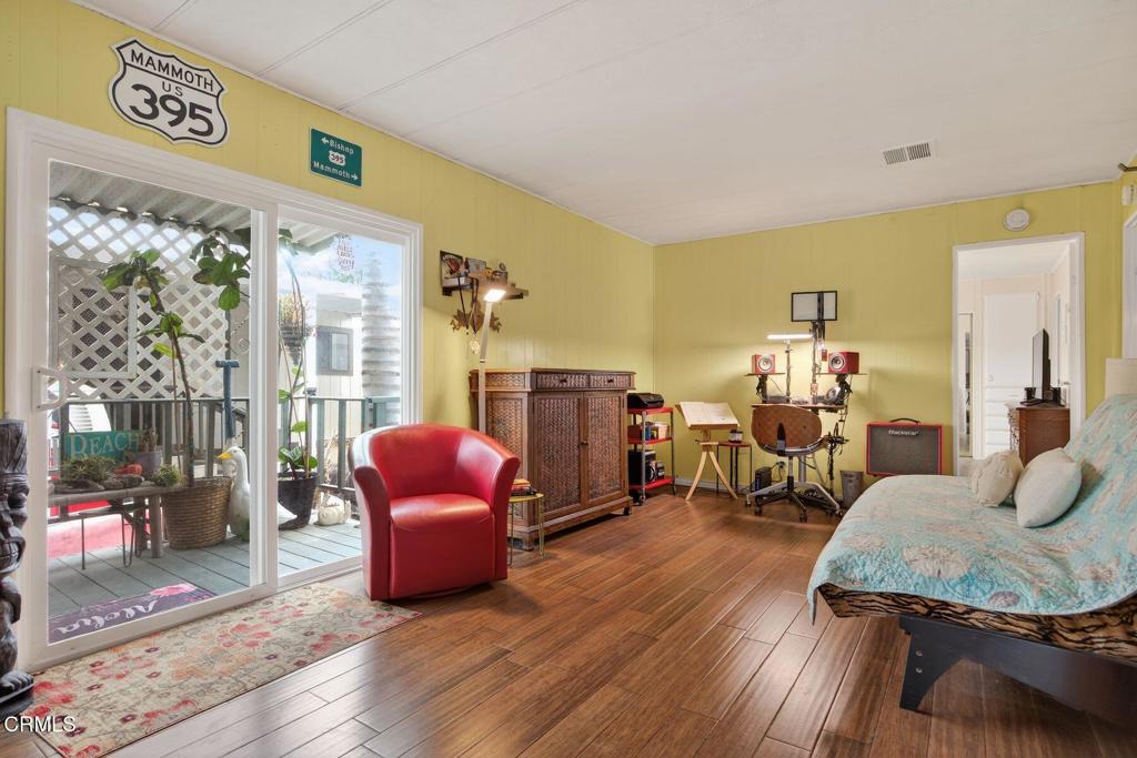 Oxnard Shores MHP - 030701 - Manufactured In Park