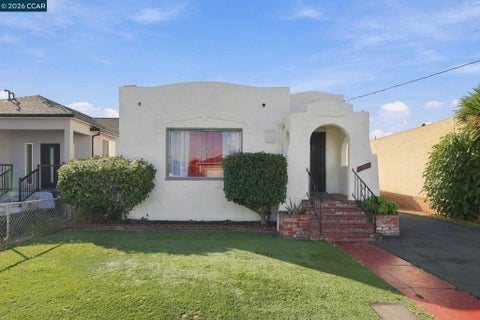 Photo of 1928 California AVE, San Pablo, CA 94806 (MLS # 41151600)