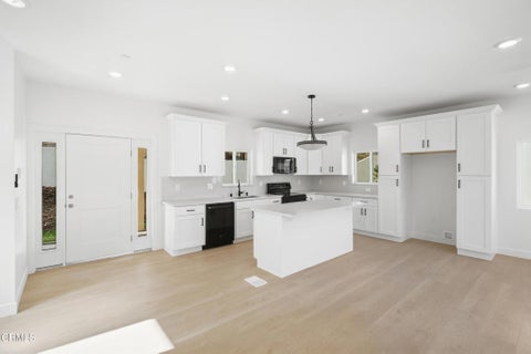 Tiny photo for 917 N Main, Piru, CA 93040 (MLS # V1-38822)