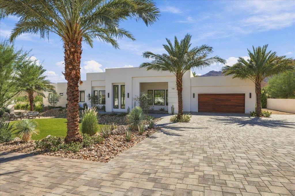 71649 Cholla Way
