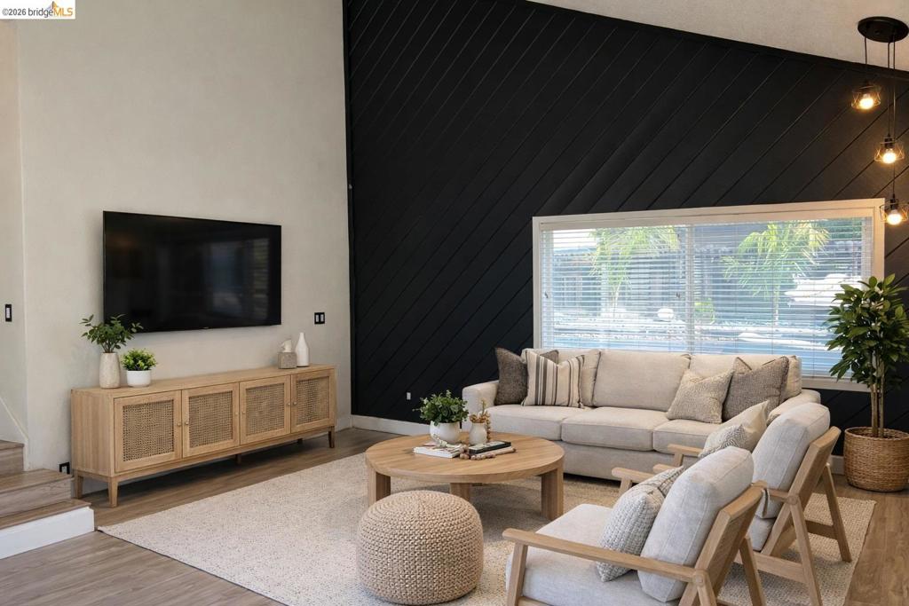 4805 Clarity Ct