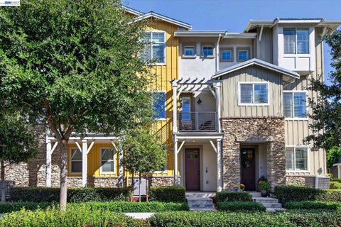 Photo of 375 Basswood Cmn #10, Livermore, CA 94551 (MLS # 41149577)