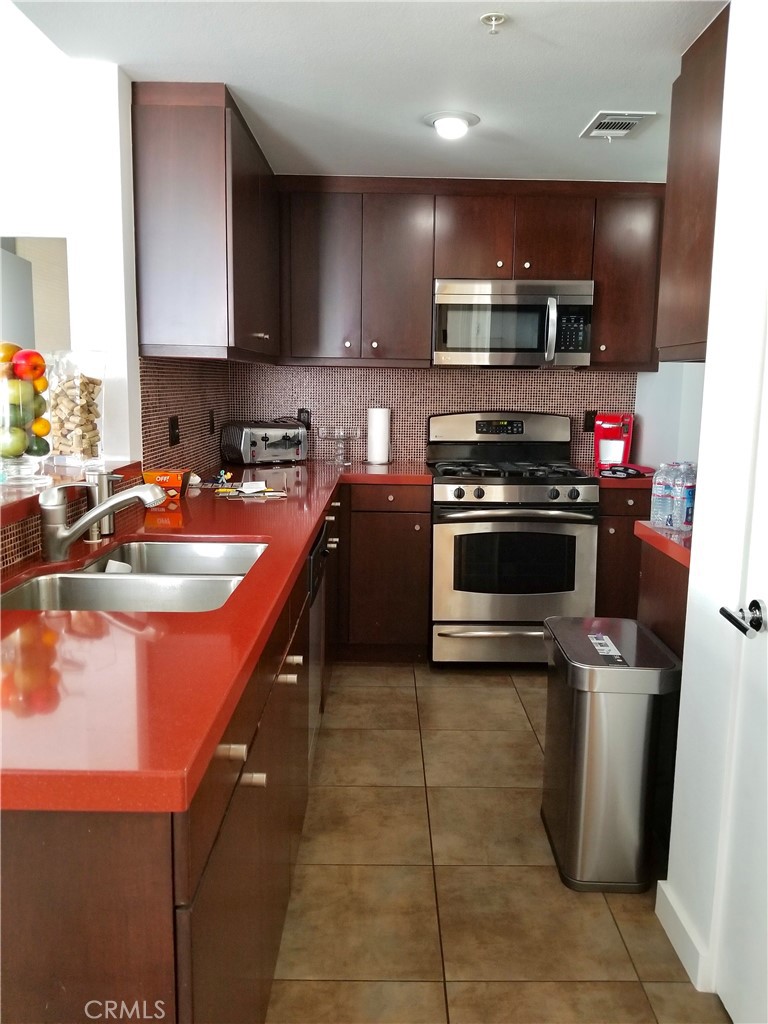 Biltmore Colony (33410) - Residential Lease
