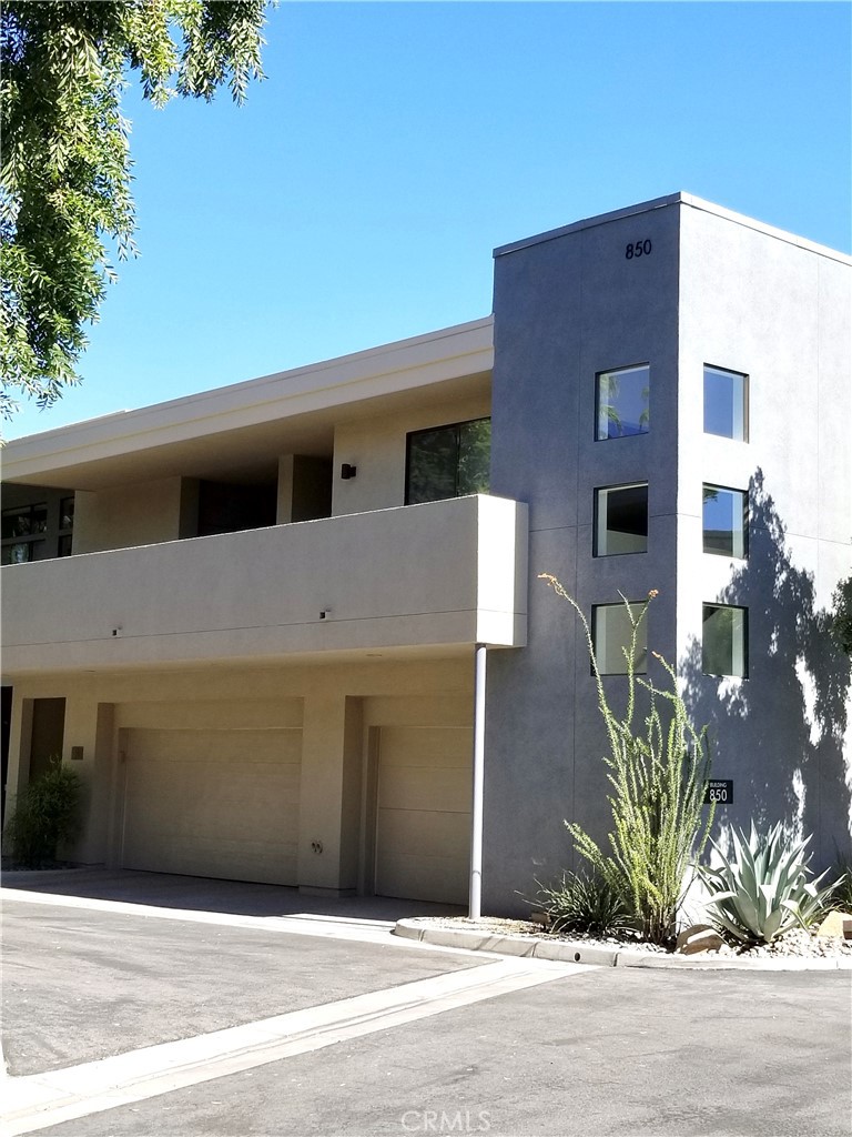 Biltmore Colony (33410) - Residential Lease