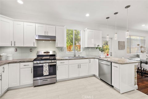 Photo of 36 Ametrine WAY, Rancho Santa Margarita, CA 92688 (MLS # OC26205792)